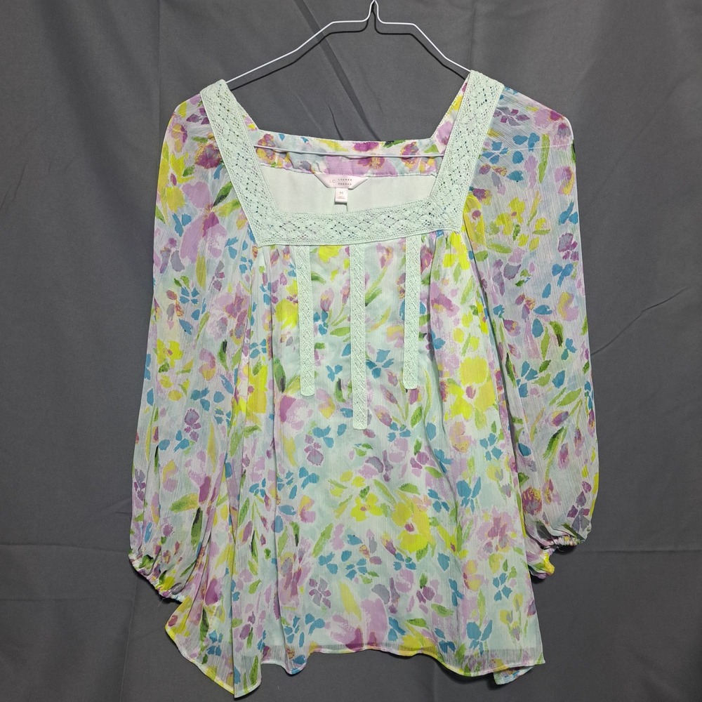 LC Lauren Conrad Floral Crochet Lace‎ Trim Blouse Mint Green Purple Medium